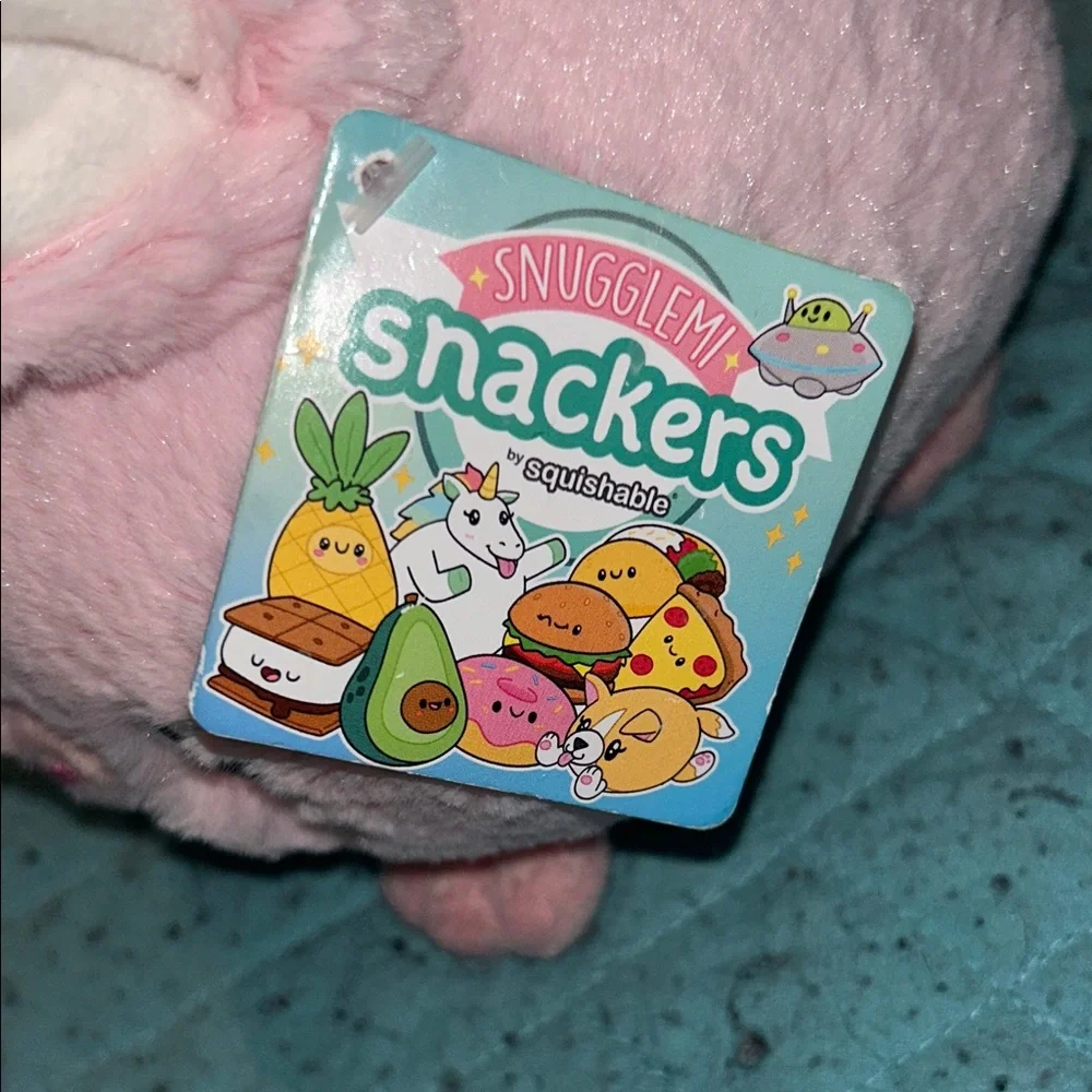 Snacker Friends Pink Bunny Plush Toy - Picture 2 of 4